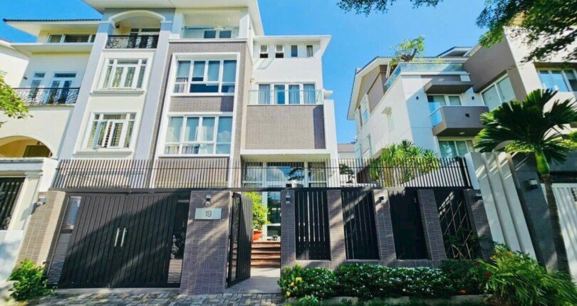hinh anh nha biet thu song lap ban tai khu dan cu phu my van phat hung q7 810x430 - Mua bán nhà biệt thự song lập Khu dân cư Phú Mỹ Vạn Phát Hưng Quận 7 T10/2023 giá 31 tỷ