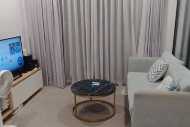 hinh-anh-phong-khach-can-ho-ban