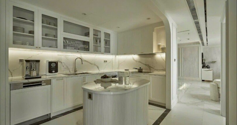 khong gian bep sang trong 810x430 - Mua bán căn hộ duplex Chung cư Happy Valley premier T10/2023 giá rẻ