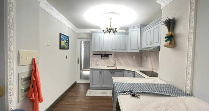 khong gian bep trong can ho ban 3 810x430 - Giá mua bán căn hộ Chung cư Mỹ Phát Quận 7 T11/2023