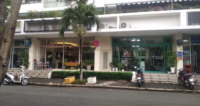 mat truoc shophouse ban 810x430 - Mua bán Shophouse Khu dân cư Grand View Quận 7 T10/2023 giá rẻ