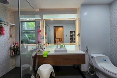 nha-dat-ban-co-6-toilet-day-du-trang-thiet-bi-nhu-hinh