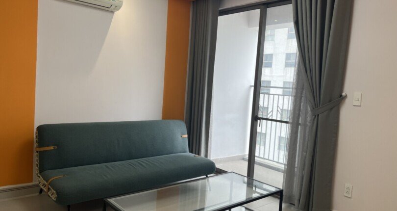 phong khach can ho ban 10 810x430 - Bán căn hộ chung cư Saigon South ,95m2, nội thất đầy đủ, giá 4.350 tỷ, nhà đang trống xem nhà dễ.