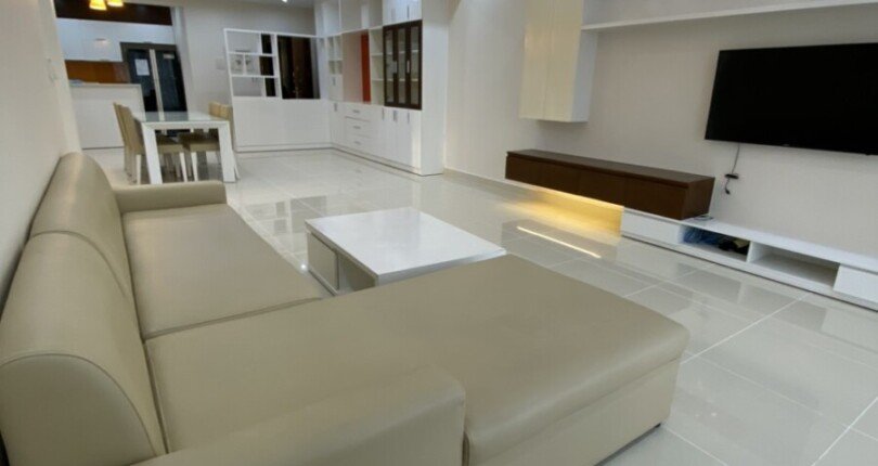 phong khach can ho cho thue 6 810x430 - Cho thuê căn hộ tầng cao, chung cư Riverpark Residences, 03pn, giá 2.000usd/tháng, căn góc.