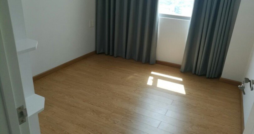 phong ngu phu can ho can cho thue 810x430 - Cho thuê căn hộ chung cư Scenic Valley 2, 03pn, giá 24tr/tháng, nội thất đầy đủ, view nội khu nhìn hồ bơi.