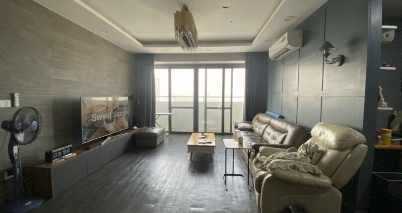 toan canh phong khach can ho ban 1 810x430 - Mua bán căn hô Riverpark Premeir Block B T10/2023 giá rẻ