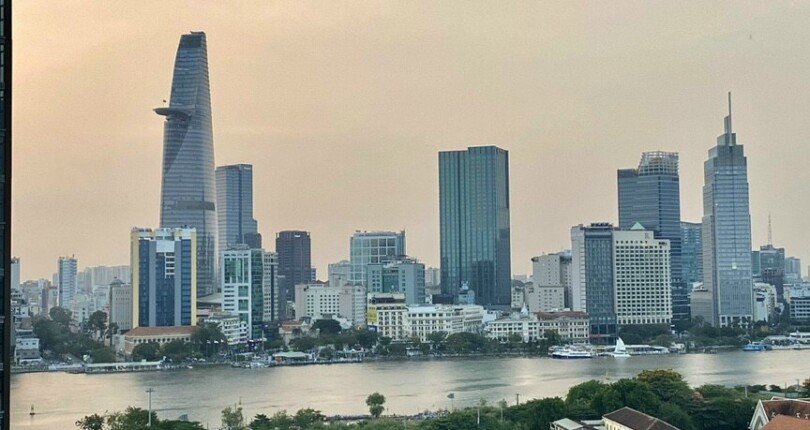 view nhin tu ban cong can ho ban 810x430 - Mua bán căn hộ Khu dân cư Empire City Thủ Thiêm T10/2023 giá rẻ