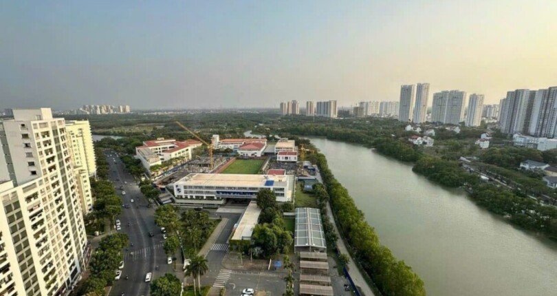 view nhin tu pentouse riverpark premier dang chao ban 810x430 - Bán Penthouse Riverpark Premier Quận 7 t10/2023 giá rẻ