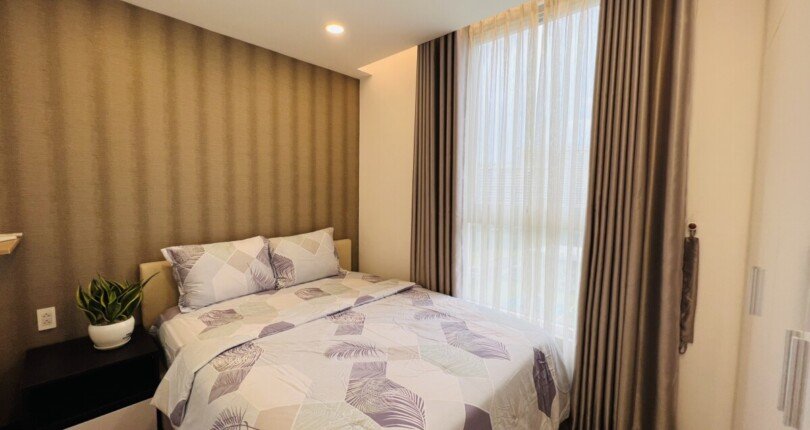 z4648628008006 6ff005e150f12e9f8734cdc88552b25a 810x430 - Cho thuê Căn hộ 3P Star Hill, lầu cao, nhà đẹp gần SECC và trường Đinh Thiện Lý, chỉ 95-$/ tháng