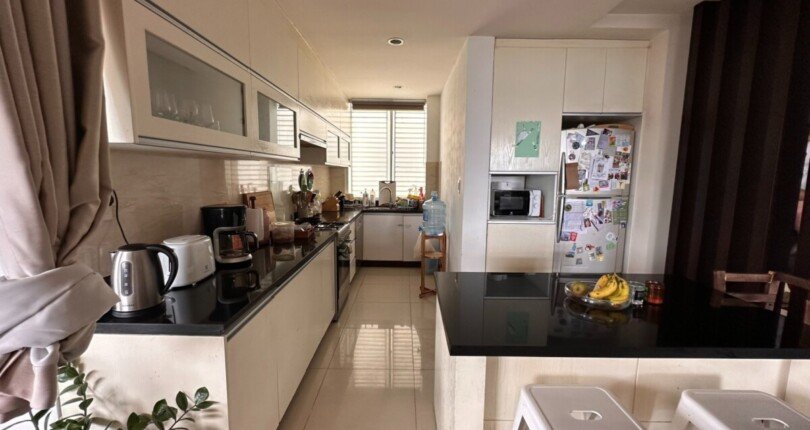 z4752526438980 9022a15479759e648386e9cb4f4e80b7 810x430 - Bán rẻ penthouse Mỹ Phúc PMH, gần trường SSIS, DT 298m2, có sân vườn, chỉ 12 tỷ