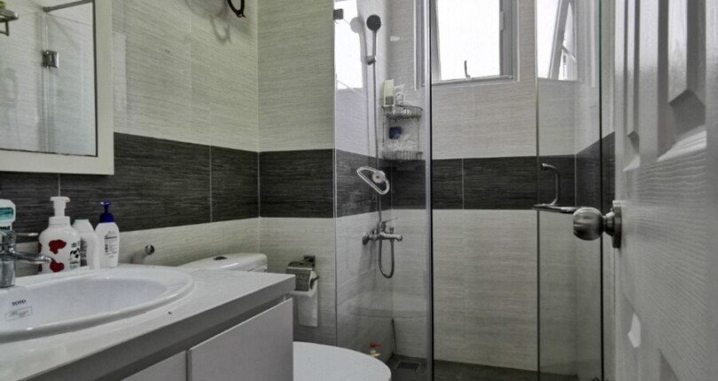 z4782556631901 be81eea769371659a55d43a93071eb33 810x430 - Cần bán căn góc, chung cư Scenic Valley 1, 77m2, nội thất cứng cáp, giá 4.150 tỷ, nhà đang trống.