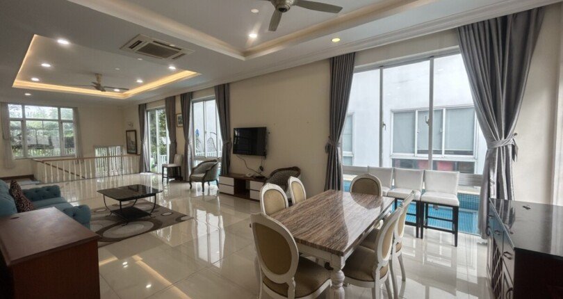 z4793652119514 d895b251a9ffa89a0bcc1fb2f04b668c 810x430 - Cho thuê biệt thự Everich 3, Q7, 5PN nhà đẹp 3 lầu, có hồ bơi, khu Compound an ninh ngay Phú Mỹ Hưng