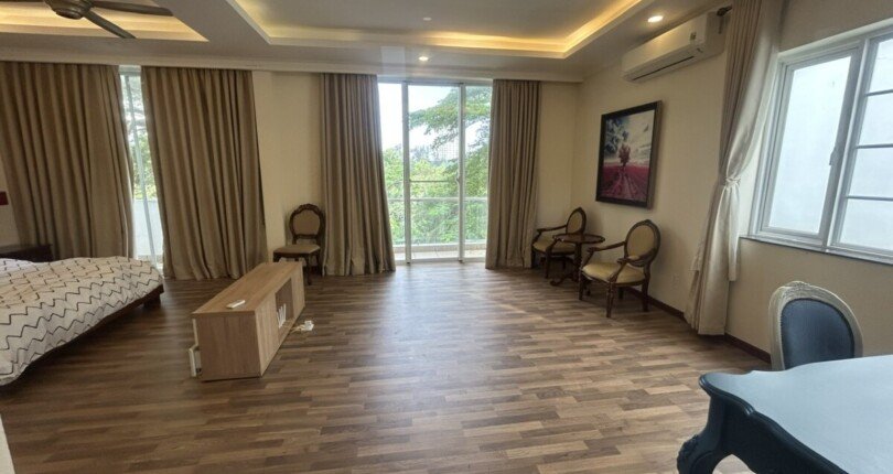 z4793652184197 7e7b15808acd9a6e5389062f7d426632 810x430 - Cho thuê biệt thự Everich 3, Q7, 5PN nhà đẹp 3 lầu, có hồ bơi, khu Compound an ninh ngay Phú Mỹ Hưng