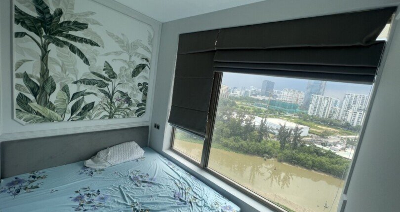 z4793657437624 a056e5336efec78fbd406dc6627b9c10 810x430 - Lỗ 2 tỷ căn hộ Midtown The Peak 3PN, lầu cao, view sông và công viên Sakura, nhà rất đẹp, chỉ 10.5 tỷ