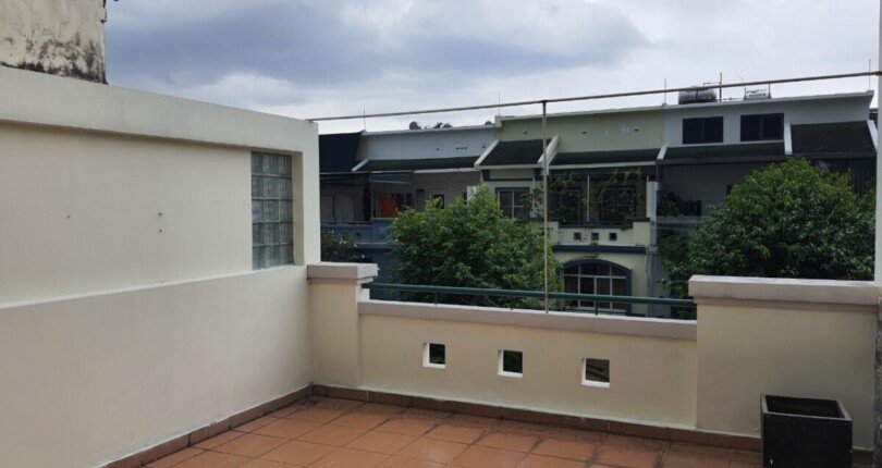 z4809903995275 b836163909699bb3e8764f62dabd5924 810x430 - Cho thuê biệt thự Hưng Thái 2, căn góc 3 mặt tiền, vị trí đẹp nhất khu, nhà hoàn thiện cơ bản, giá chỉ 1700$/ tháng