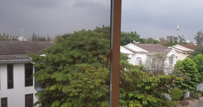 z4809903998154 d6884b971113a6a25c7474500a772c06 810x430 - Cho thuê biệt thự Hưng Thái 2, căn góc 3 mặt tiền, vị trí đẹp nhất khu, nhà hoàn thiện cơ bản, giá chỉ 1700$/ tháng