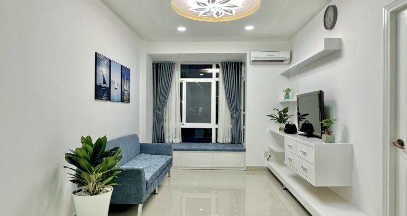 ban can ho sky garden 3 5 3 810x430 - Bán căn hộ Sky garden 3. DT 68m2 Nhà đẹp như hình- tặng hợp đồng thuê 18 triệu/tháng. Giá bán 3 Tỷ