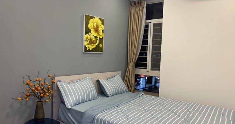 ban can ho sky garden 3 8 1 810x430 - Cho thuê căn góc Sky Garden 3. DT 72m2- 3 Phòng Ngỉ- Nhà rất đẹp- Dọn vào ở ngay- Giá 18 Triệu/Tháng