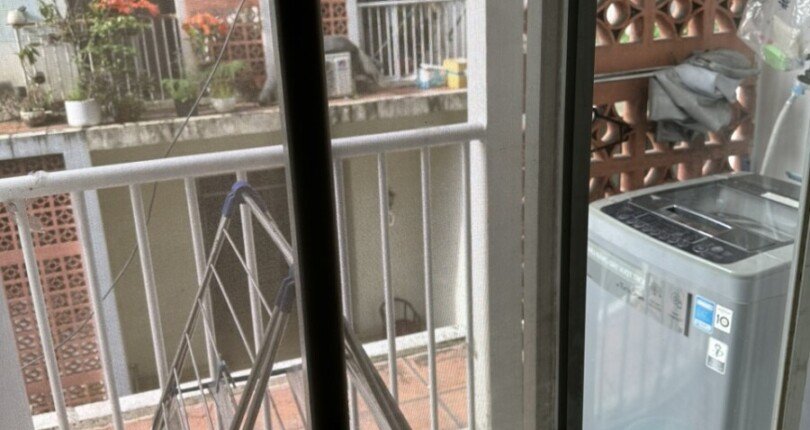 ban cong can ho 1 810x430 - Mua bán căn hộ Chung cư Hưng Vượng 1 Quận 7 T11/2023 giá rẻ