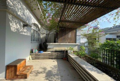 ban-cong-phong-ngu-tang-2