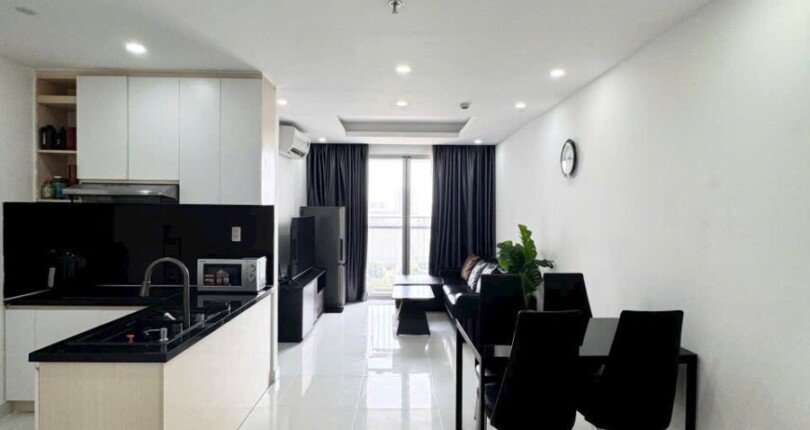 bep can ho ban 16 810x430 - Bán nhanh căn hộ chung cư Scenic Valley 1, 02pn, giá 4.288 tỷ, đầy đủ nội , tặng kèm ô đậu xe.