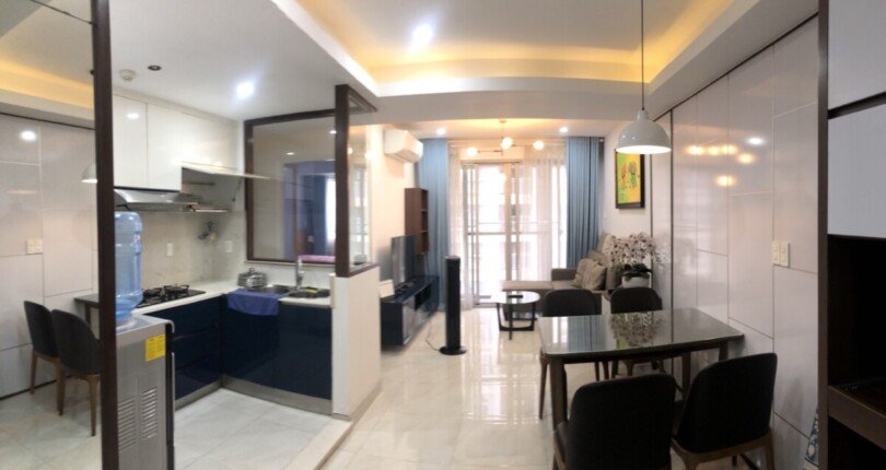 bep can ho cho thue 2 810x430 - Cho thuê căn hộ chung cư Scenic Valley 1, 70m2, giá 18tr/tháng, nội thất đầy đủ.