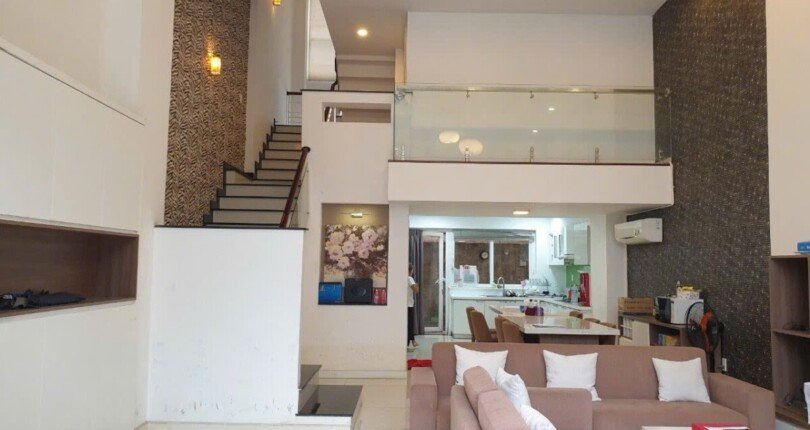 can canh trang thiet bi noi that trong nha van phong cho thue 810x430 - Cho thuê văn phòng Phú Mỹ Hưng đường lớn Khu Hưng Gia t11/2023 giá rẻ