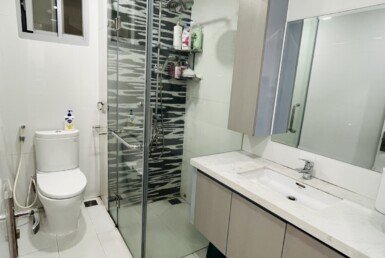 can-ho-cho-thue-co-2-toilet-day-du-trang-thiet-bi-nhu-hinh