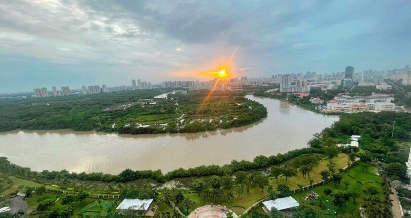 can ho lau cao view truc dien song 810x430 - Bán căn hộ Riverside Residence Nguyễn Lương Bằng căn CT lầu 24 view sông giá 11 tỷ