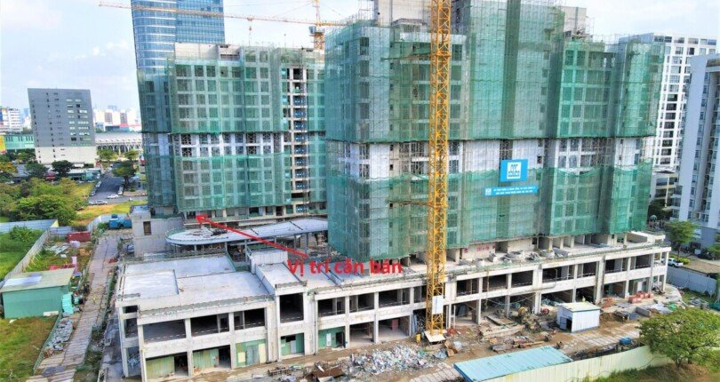 cardinal court thang 5 a2.6 810x430 - Rẻ nhất thị trường căn hộ Cardinal Court 3PN, tầng sân vườn, view nội khu hướng đông nam rất mát mẻ