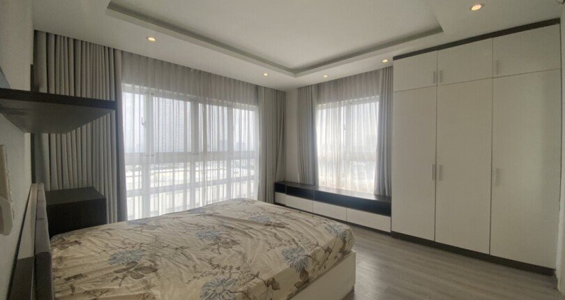 cho thue can ho happy valley 1 1 810x430 - Cho thuê căn hộ Happy Valley. DT 100m2 Nhà đẹp xuất sắc- 3 Phòng Ngủ- Nội thất cao cấp- Giá 1.250 USD/Tháng