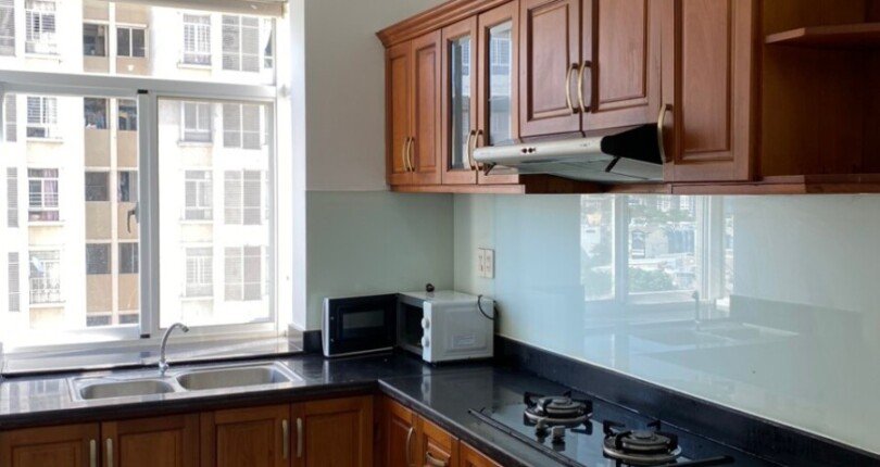 cho thue can hp sky garden 3 2 810x430 - Cho thuê căn hộ Sky Garden 3. DT 70m2 Nhà đẹp- 2 Phòng- lầu trung- view công viên- Giá 13 Triệu/Tháng