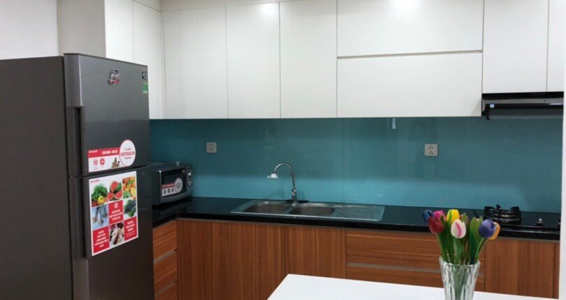 hinh anh bep can ho ban 3 810x430 - Bán căn hộ chung cư Green Valley, 89m2, giá 4.6 tỷ, nhà đang có hợp đồng thuê ổn định.