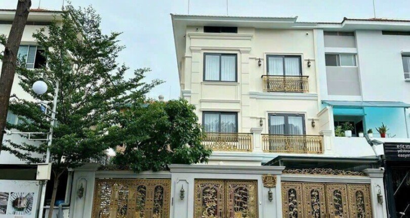 hinh anh mua ban nha dat phu my hung quan 7 t11 2023 810x430 - Mua bán nhà Biệt thự mặt đường Phạm Thái Bường Phú Mỹ Hưng T11/2023 giá rẻ