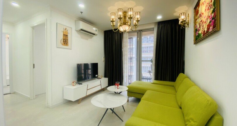hinh anh phong khach can ho ban 13 810x430 - 3.9 tỷ , sở hữu căn hộ 70m2, 02PN, ngay trung tâm Phú Mỹ Hưng, với đầy đủ nội thất hiện đại.