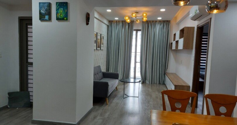hinh anh phong khach can ho ban 7 810x430 - Saigon South Residences giá bán T11/2023