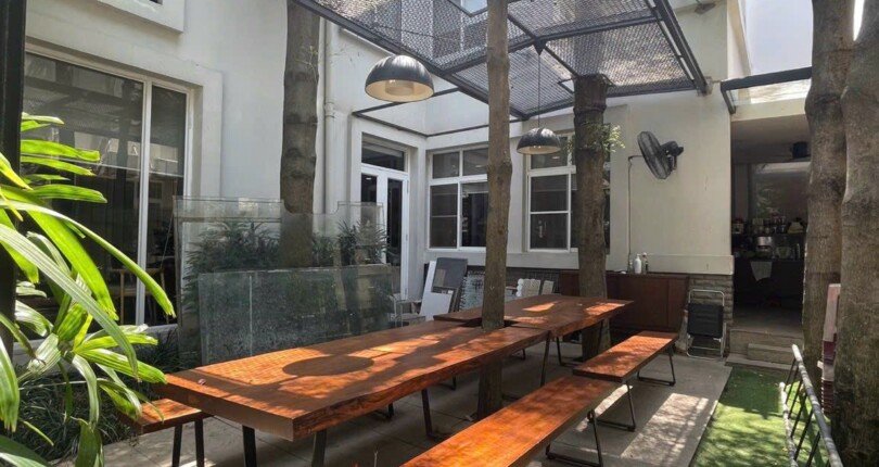 khong gian noi that ngoai troi 810x430 - Mua bán nhà đất Khu biệt thự Mỹ Gia 2 mặt Đường số 17 t11/2023 giá rẻ