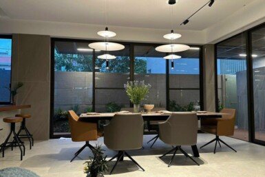 khong-gian-phong-an-rong-rai