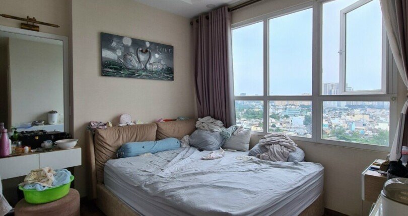 khong gian phong ngu master rong rai 1 810x430 - Mua bán căn hộ B12 Florita Quận 7 giá rẻ