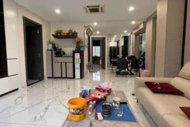 phong-khach-can-ho-ban