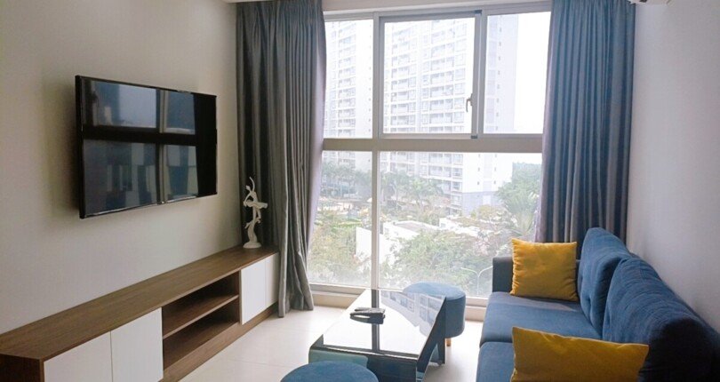 phong khach can ho can ban 5 810x430 - Bán căn hộ chung cư Scenic Valley 2, 02pn, giá 4.1 tỷ, nội thất đầy đủ, nhà có hợp đồng thuê.