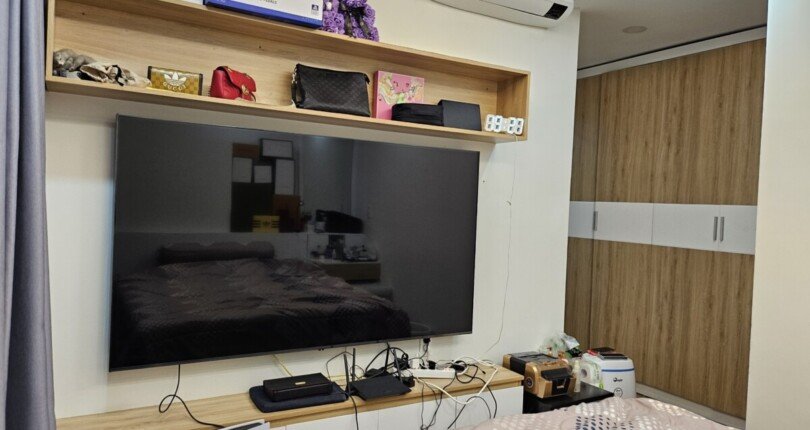 phong masster can ho ban 3 810x430 - Cần bán gấp căn hộ blook A , chung cư Scenic Vallley 1, 03pn, giá 5.4 tỷ, view trực diện hồ bơi.