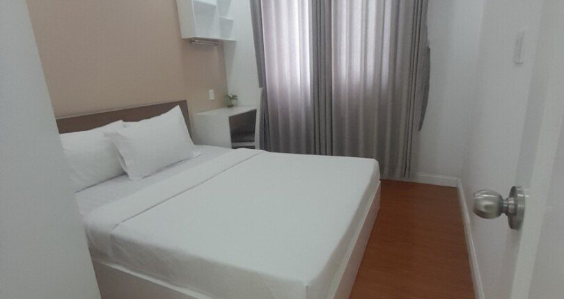 phong ngu chinh can ho cho thue 1 810x430 - Cho thuê căn hộ tầng cao, 77m2, chung cư Scenic Valley 1 , giá 19tr/tháng, nội thất đầy đủ.