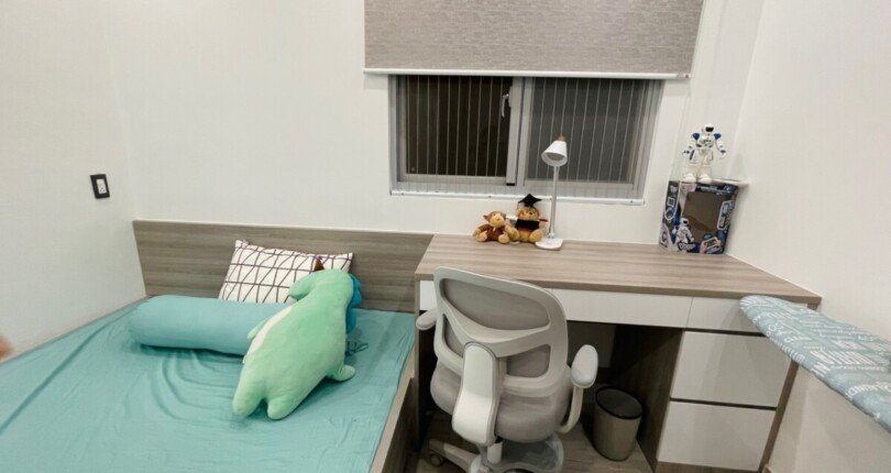 phong ngu nho can ho ban 11 810x430 - Cần bán căn hộ 80m2, 02pn, chung cư Scenic Valley 1 , giá 4.8 tỷ, tầng cao, view hồ bơi.