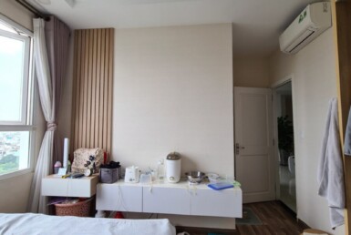 phong ngu rong rai dya du thiet bi 385x258 - Mua b&aacute;n căn hộ chung cư Florita Him Lam Quận 7 gi&aacute; rẻ
