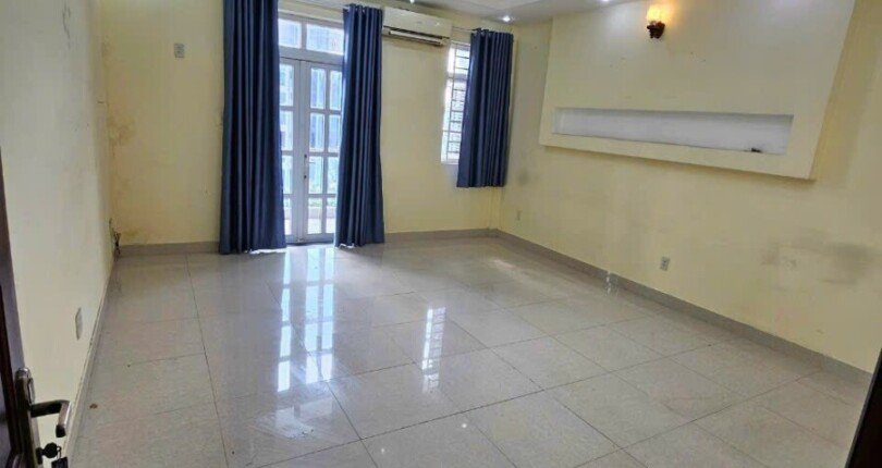 toa nha cho thue co 9 phong lam viec nhu hinh 810x430 - Cho thuê tòa nhà văn phòng số 89 Hoàng Trọng Mậu KDC Him Lam Quận 7 giá 50tr/tháng