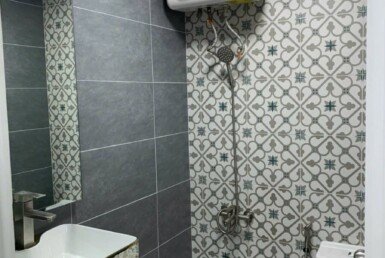 toilet-day-du-thiet-bi-moi-sang-trong