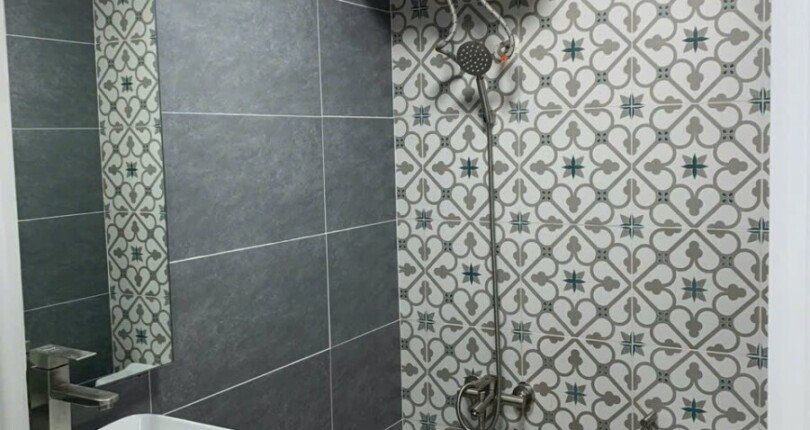 toilet day du thiet bi moi sang trong 810x430 - Mua bán căn hộ FD8 Khu dân cư Hưng Vượng 3 Quận 7 T11/2023 giá rẻ