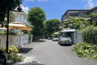 vi-tri-nha-dat-ban-tren-duong-noi-khu-my-gia-2-quan-7