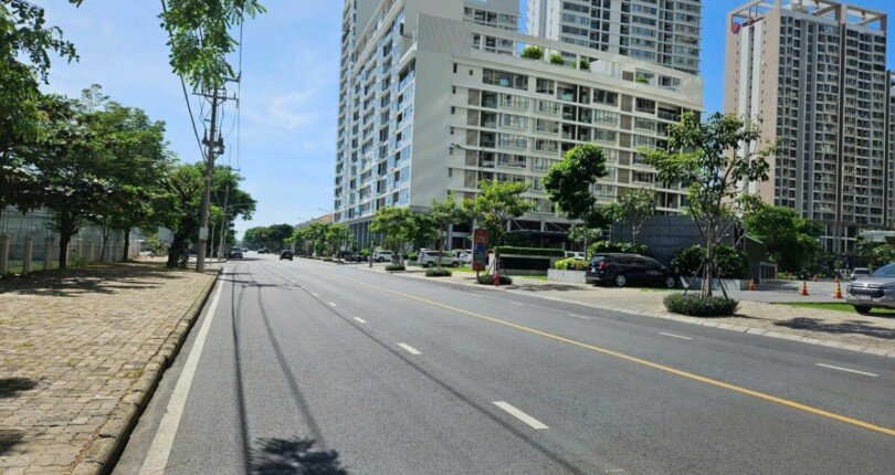 vi tri shop mat duong tan phu quan 7 810x430 - Mua bán Shophouse Midtown m8 The Peak mặt đường Tân Phú T11/2023 giá rẻ